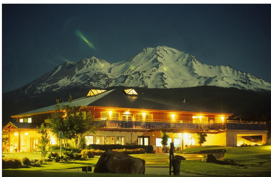 Mount Shasta Resort Exterior photo